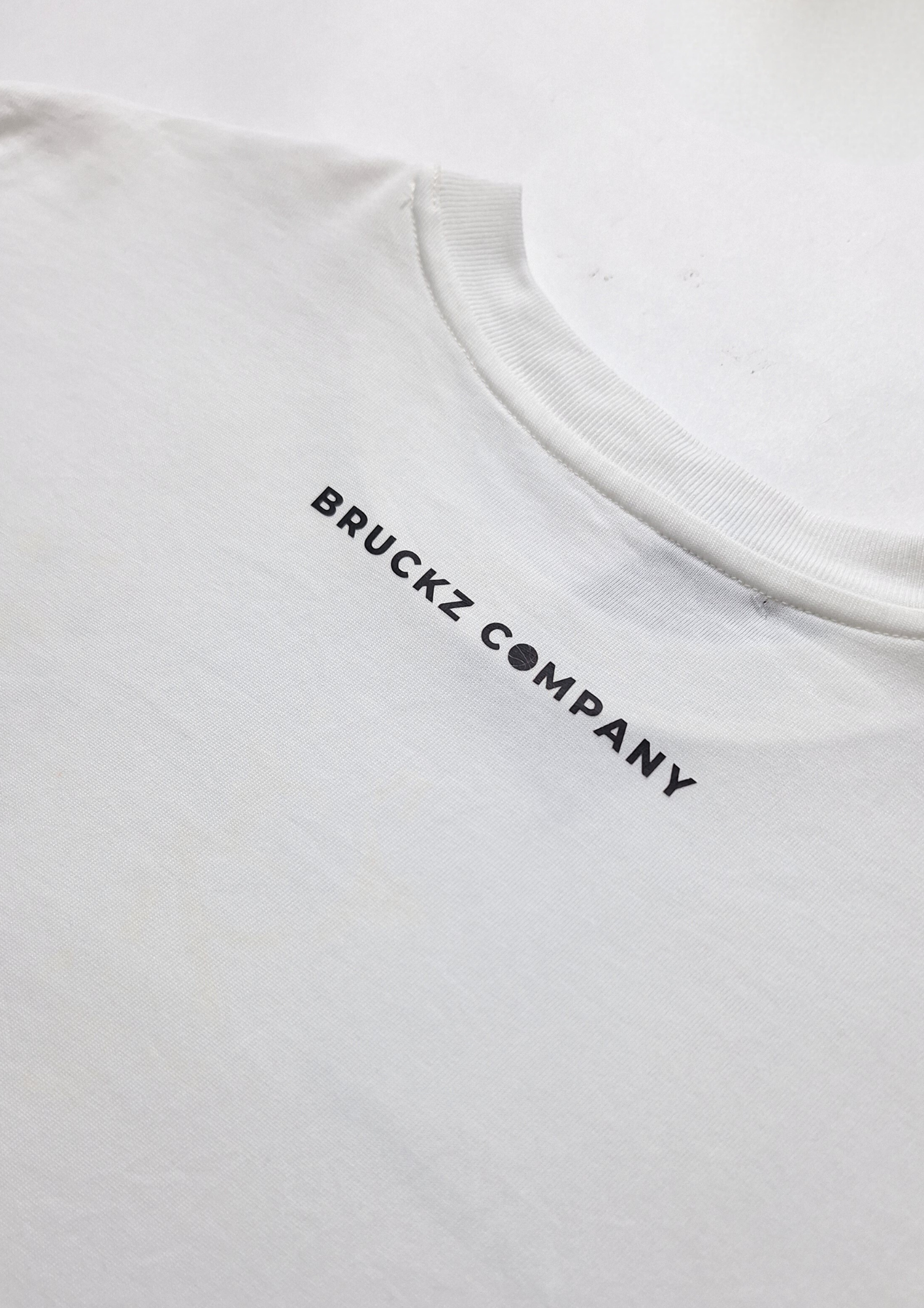 HOME E$$ENTIAL$ IVORY/BLVCK REGULAR TEE
